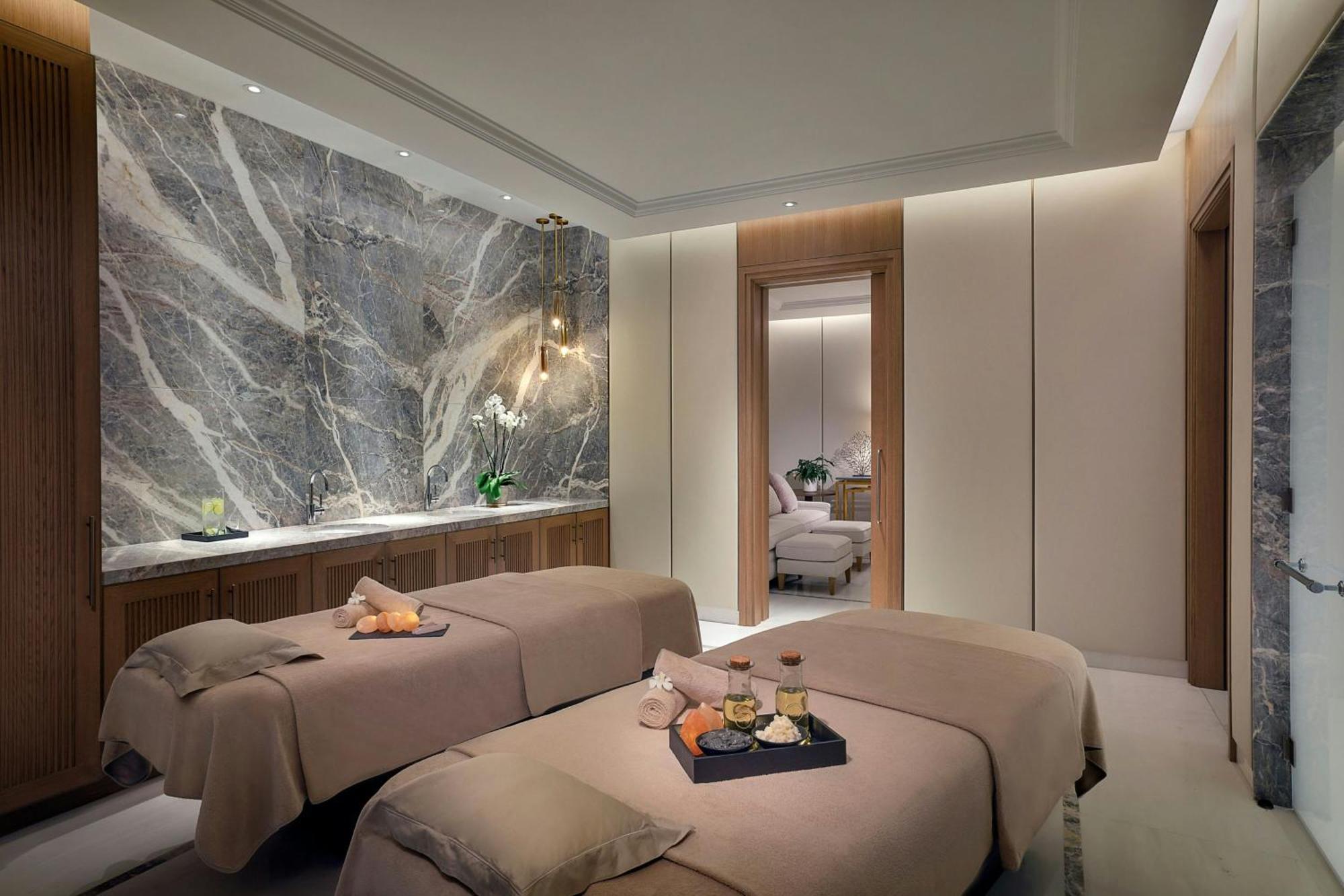 ホテル The Ritz-Carlton, アンマン エクステリア 写真 Spa at The Ritz-Carlton, Hong Kong
