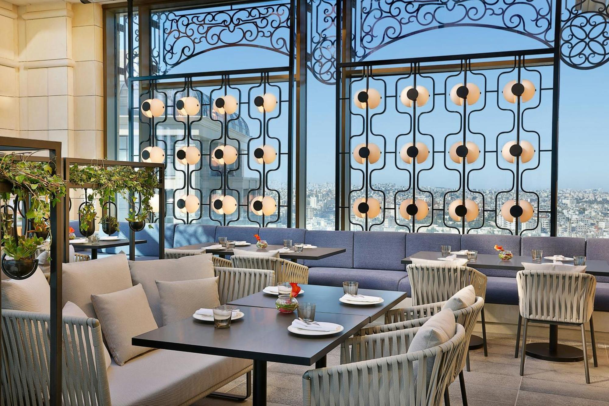 ホテル The Ritz-Carlton, アンマン エクステリア 写真 The Terrace