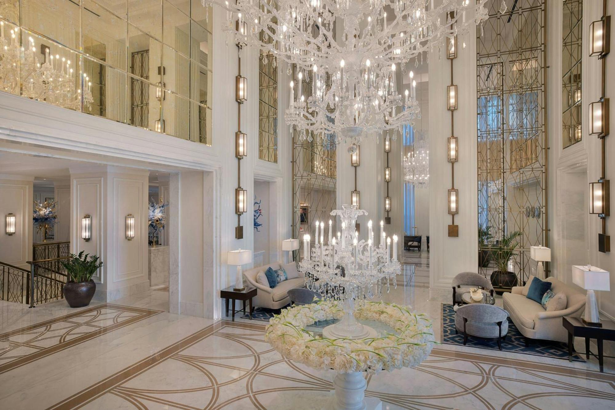 ホテル The Ritz-Carlton, アンマン エクステリア 写真 The lobby of the Ritz-Carlton, DIFC